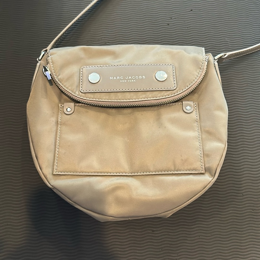 MARC by Marc Jacobs Natasha Preppy Nylon Crossbody Bag Gray/Green